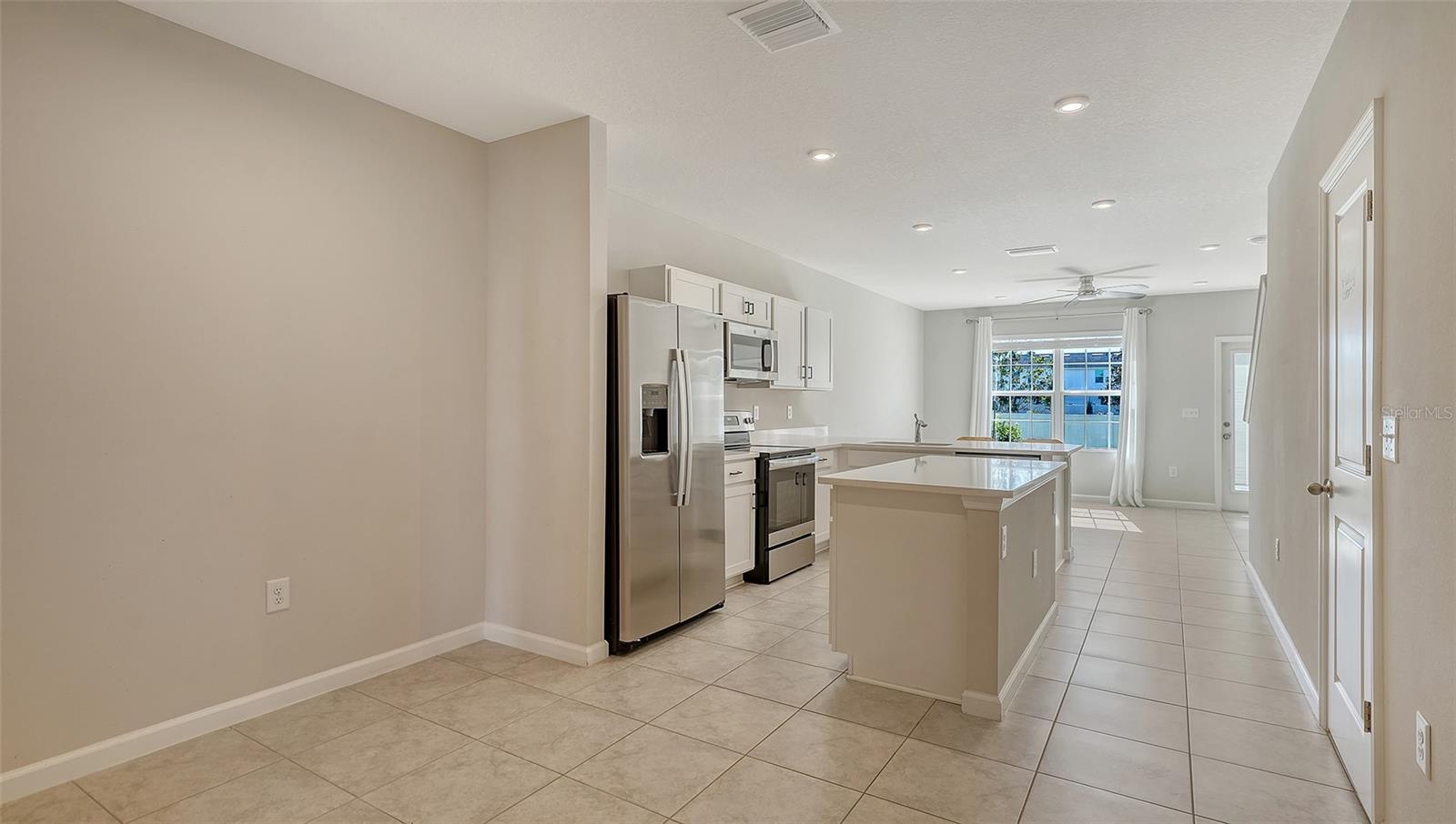 Image 9 of 48 For 14244 Crimson Avenue