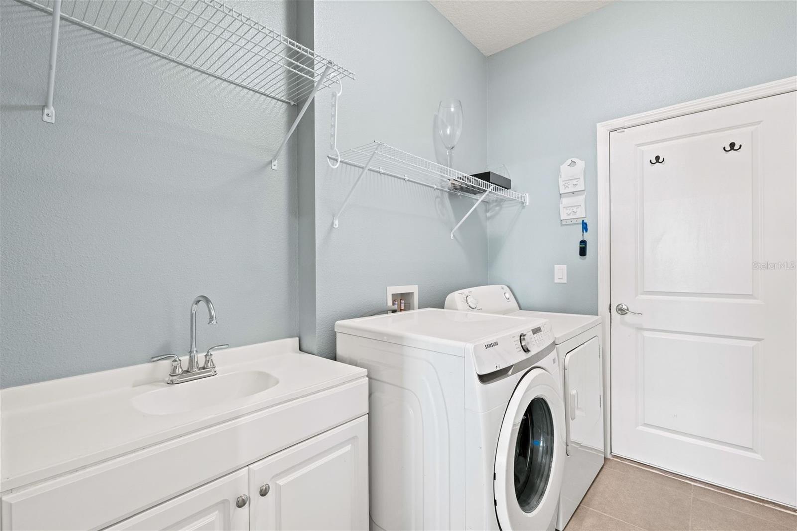 Image 23 of 43 For 4016 Mossy Limb Court