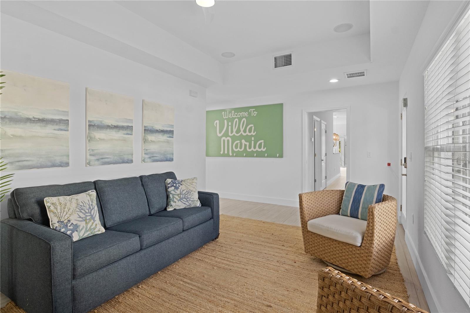 Image 18 of 51 For 307 Spring Avenue