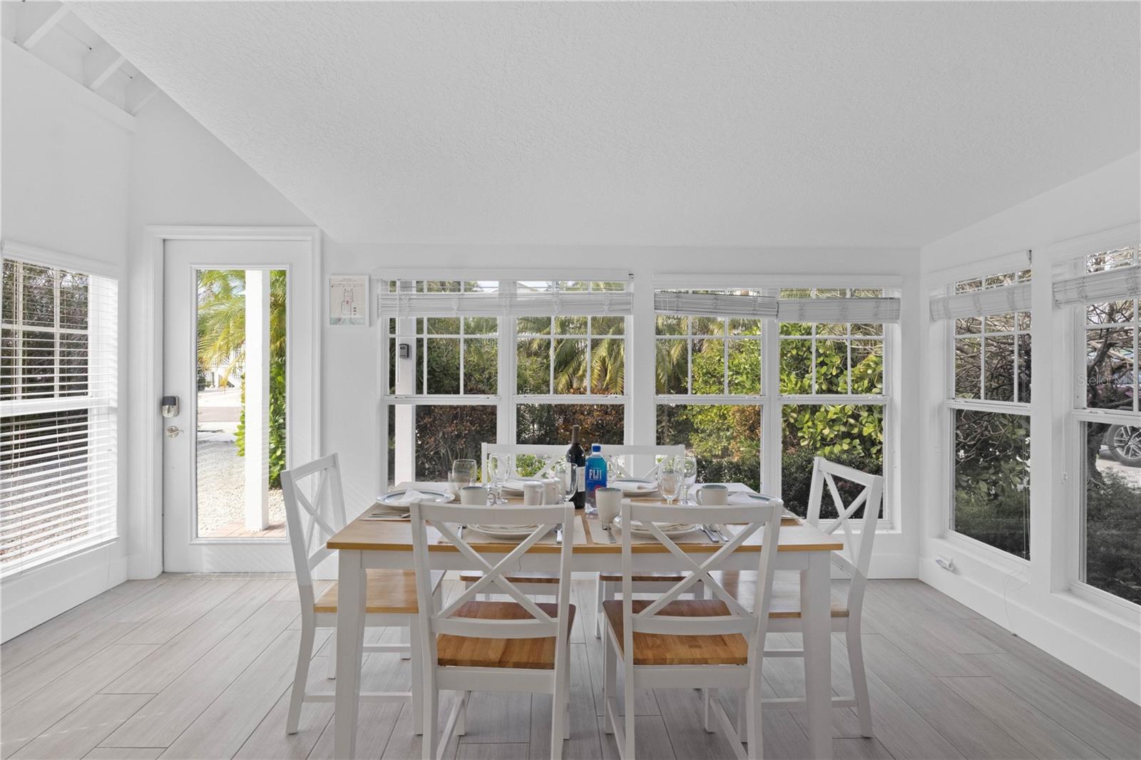 Image 5 of 51 For 307 Spring Avenue