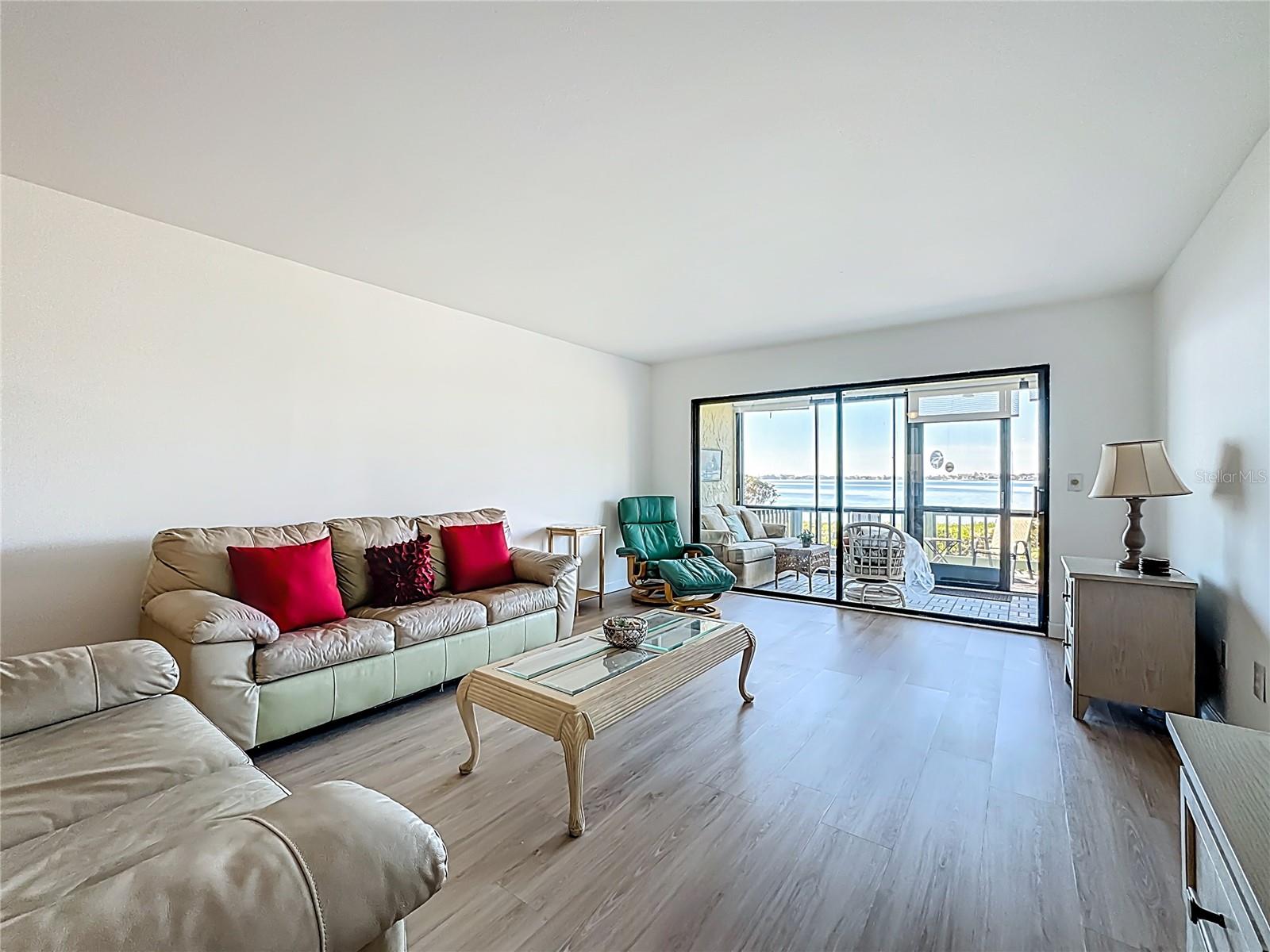 Image 14 of 60 For 1511 Pelican Point Drive Ba180