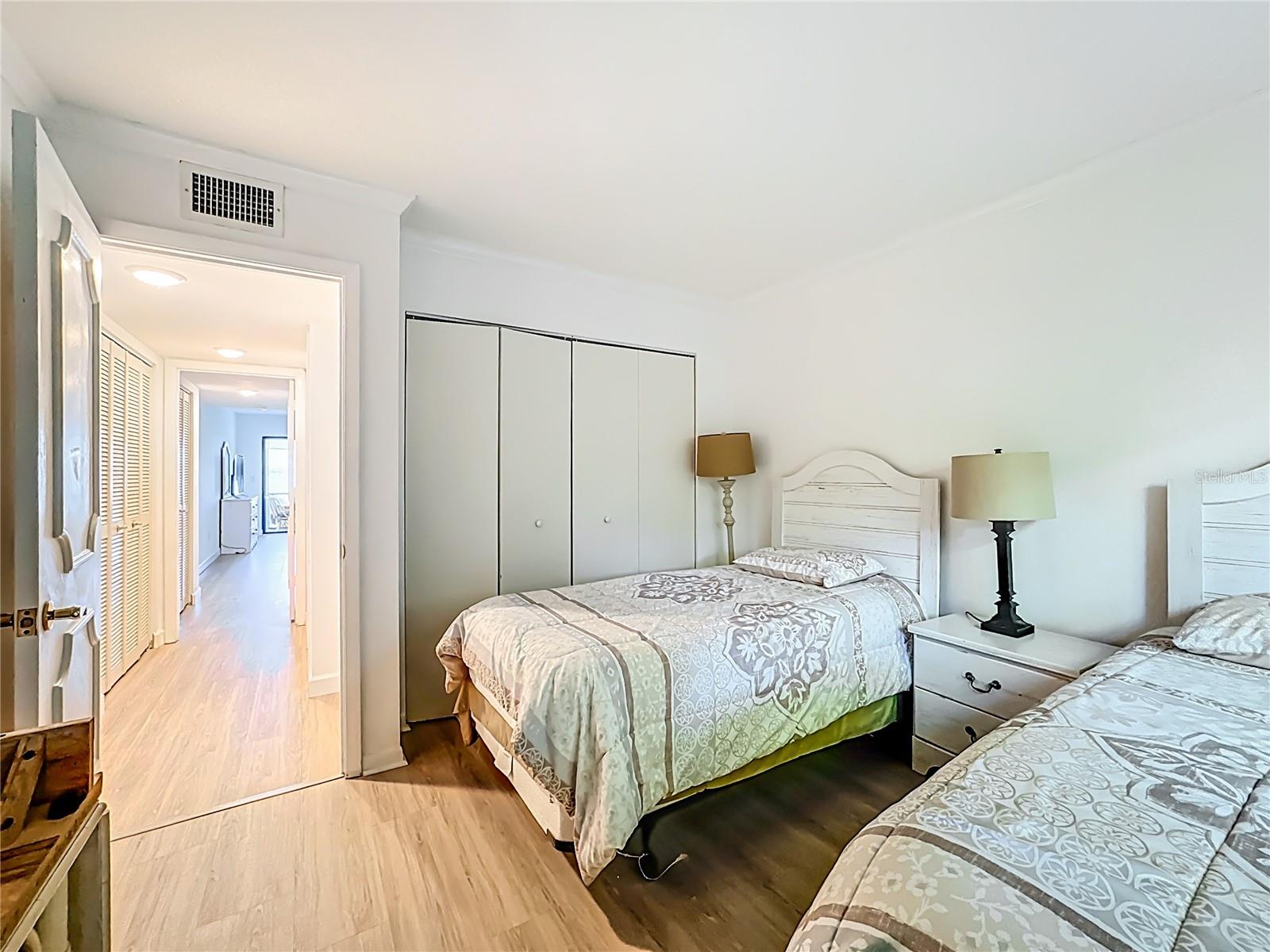 Image 17 of 60 For 1511 Pelican Point Drive Ba180