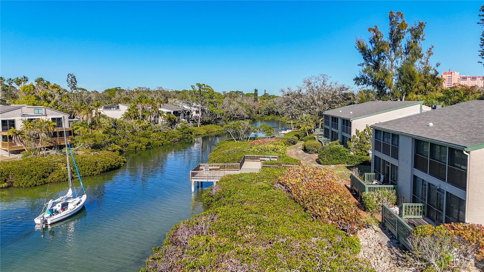 Image 34 of 60 For 1511 Pelican Point Drive Ba180