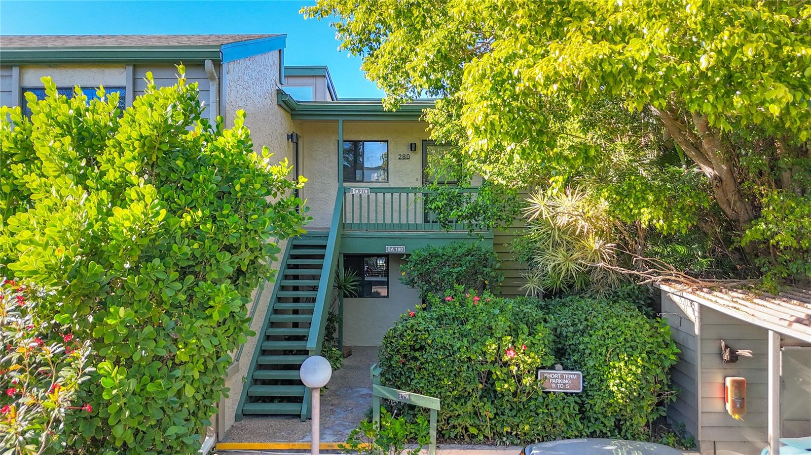 Image 4 of 60 For 1511 Pelican Point Drive Ba180