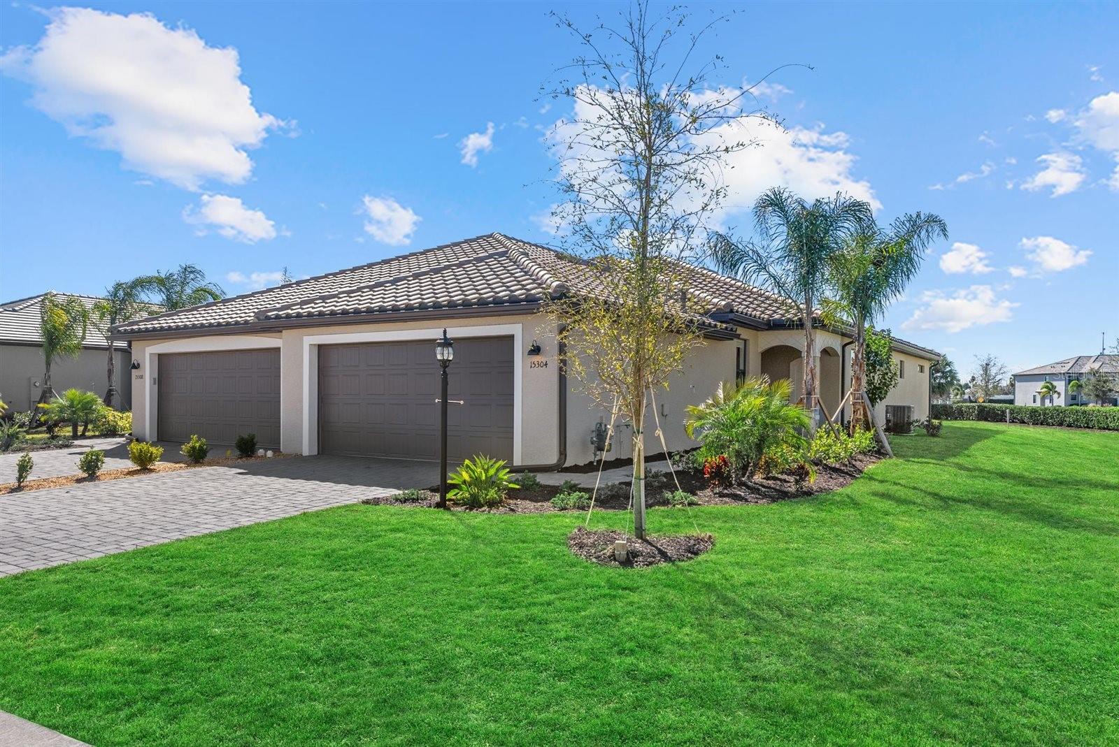 Details for 15304 Sunny Day Drive, LAKEWOOD RANCH, FL 34211