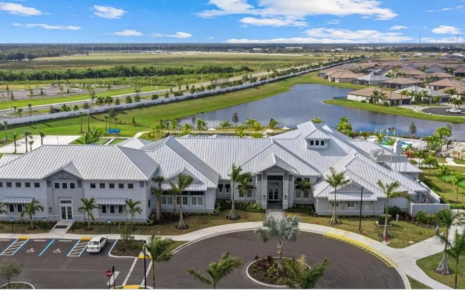 Image 18 of 33 For 15304 Sunny Day Drive