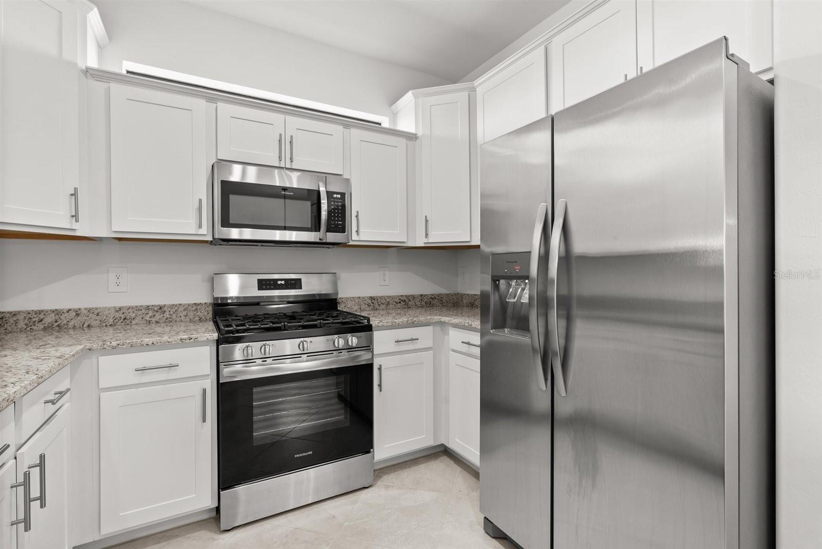 Image 9 of 33 For 15304 Sunny Day Drive