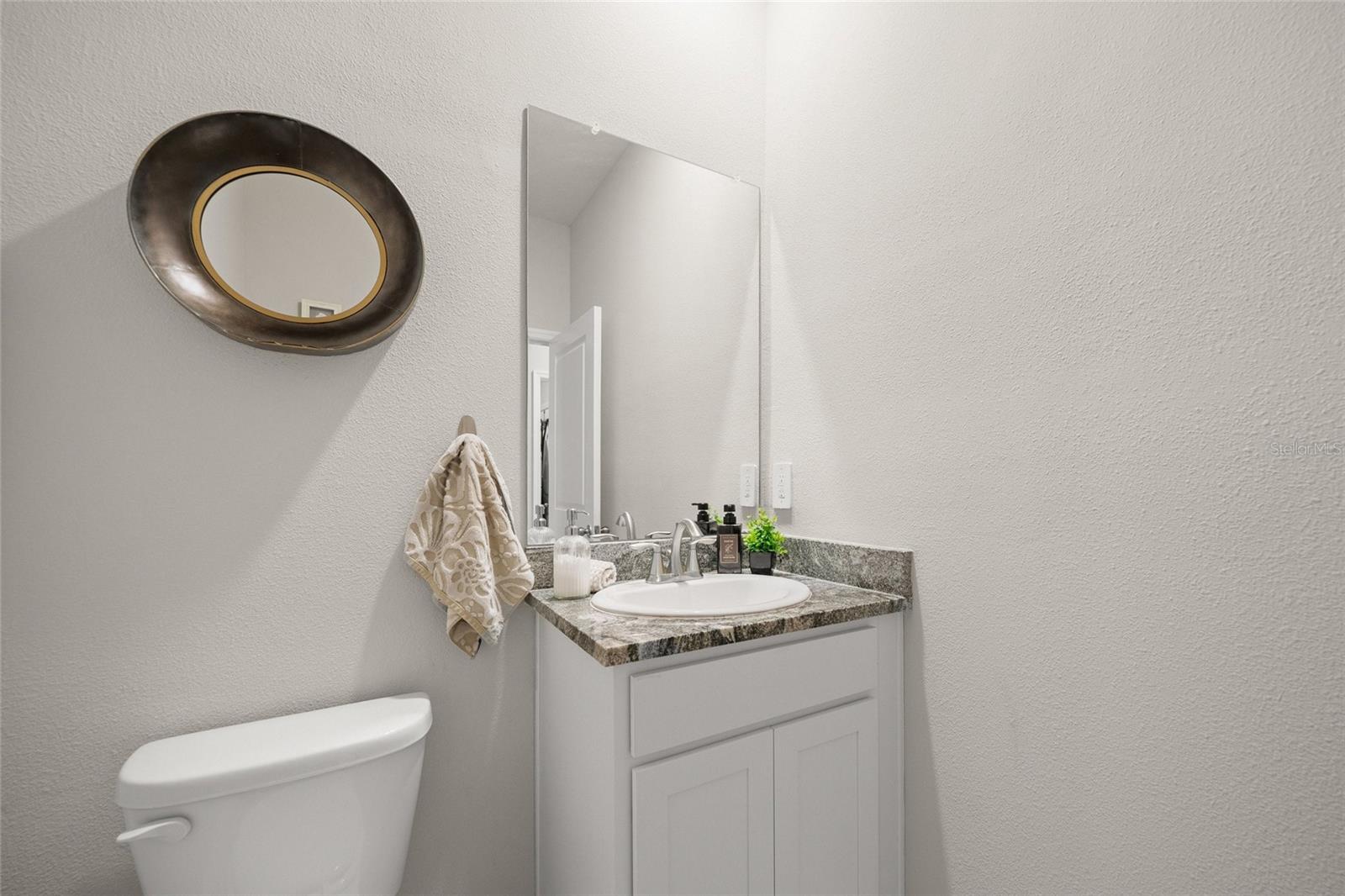 Image 18 of 50 For 17571 Cantarina Cove