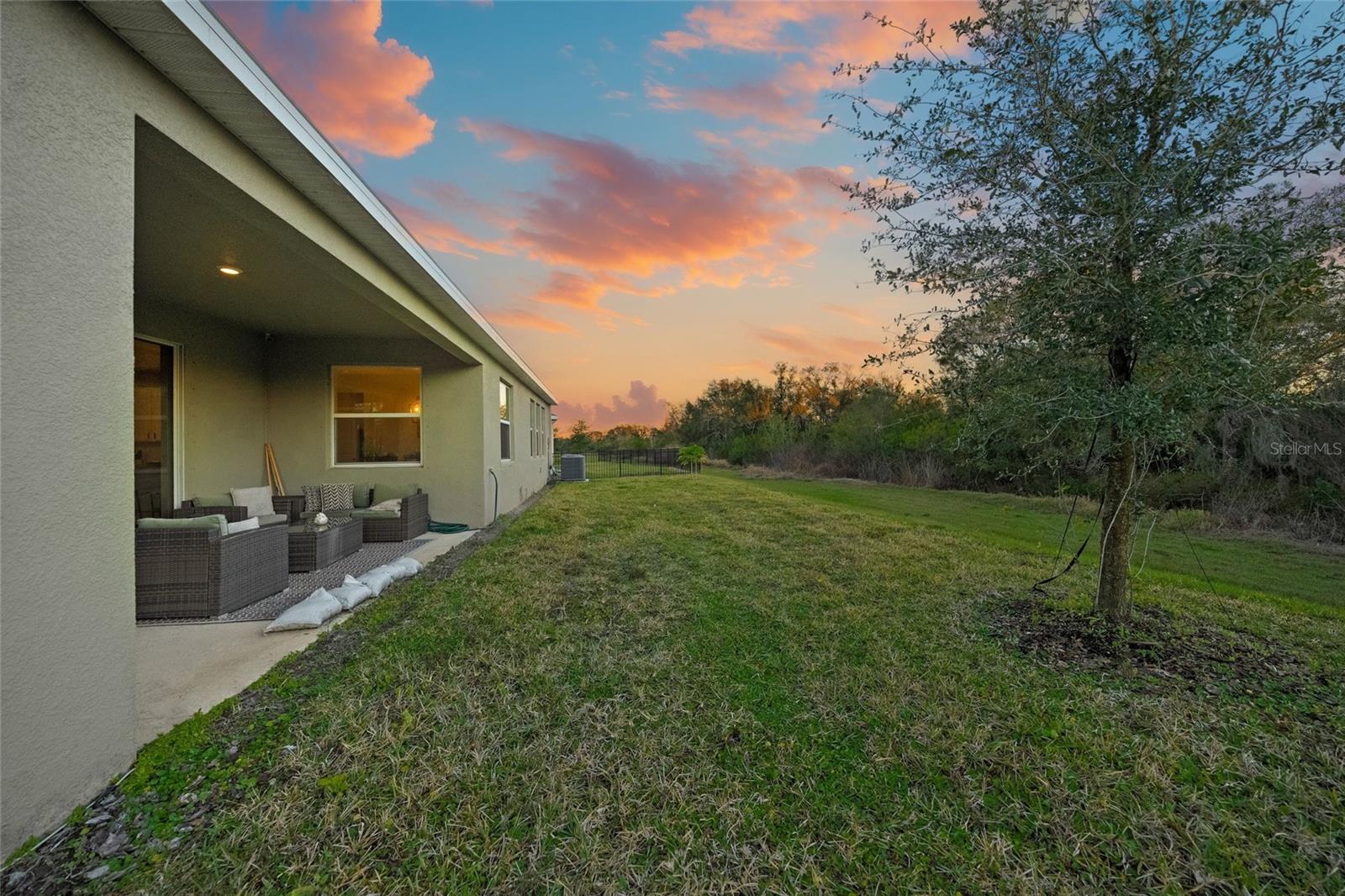 Image 34 of 50 For 17571 Cantarina Cove