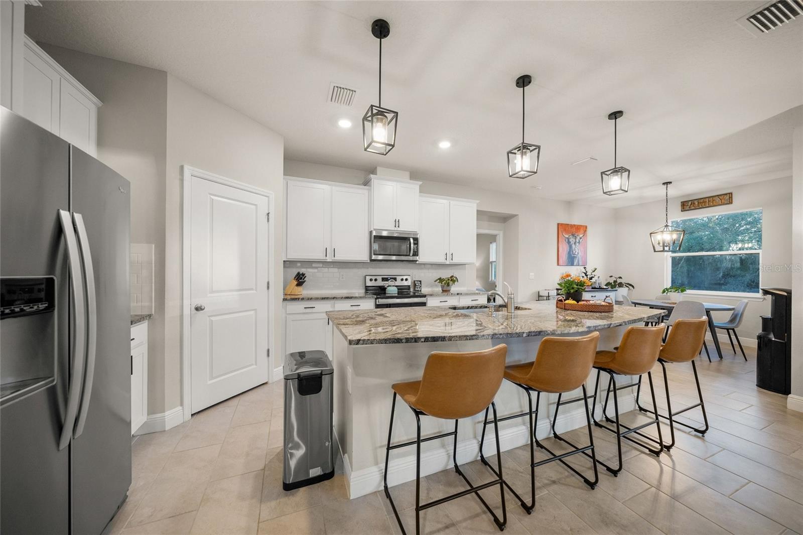 Image 9 of 50 For 17571 Cantarina Cove