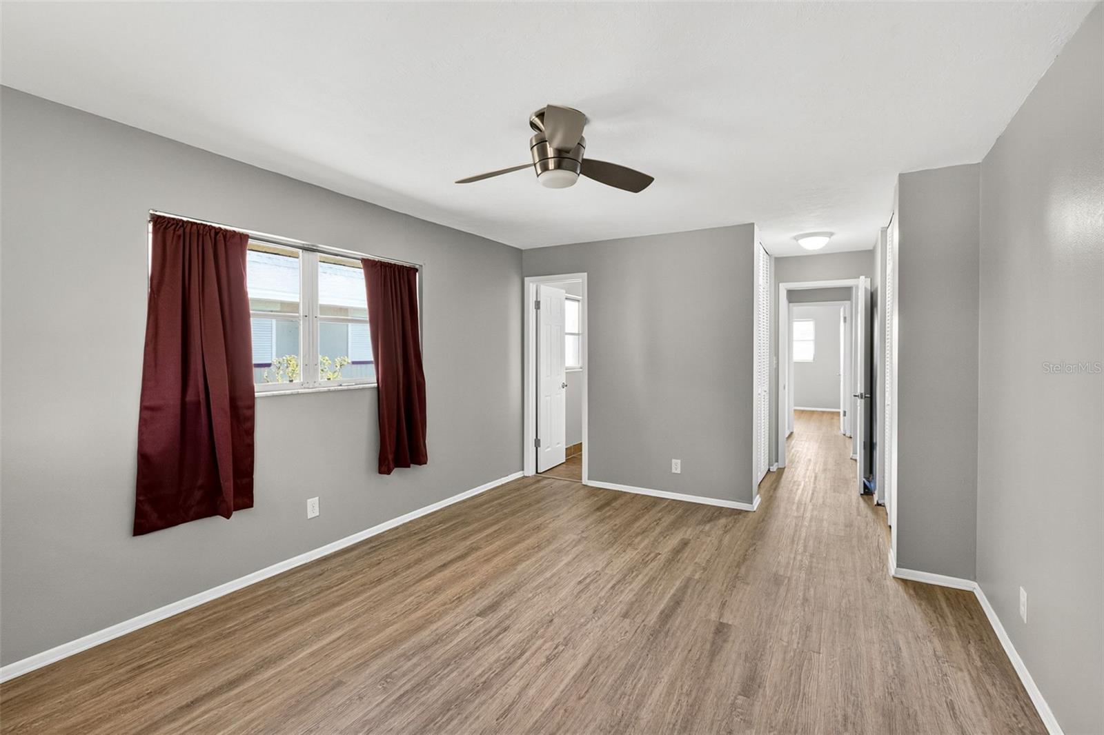 Image 18 of 33 For 536 Pangola Drive