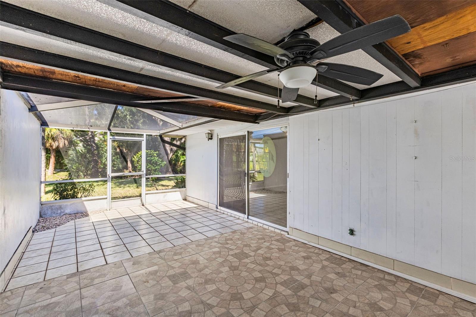 Image 23 of 33 For 536 Pangola Drive