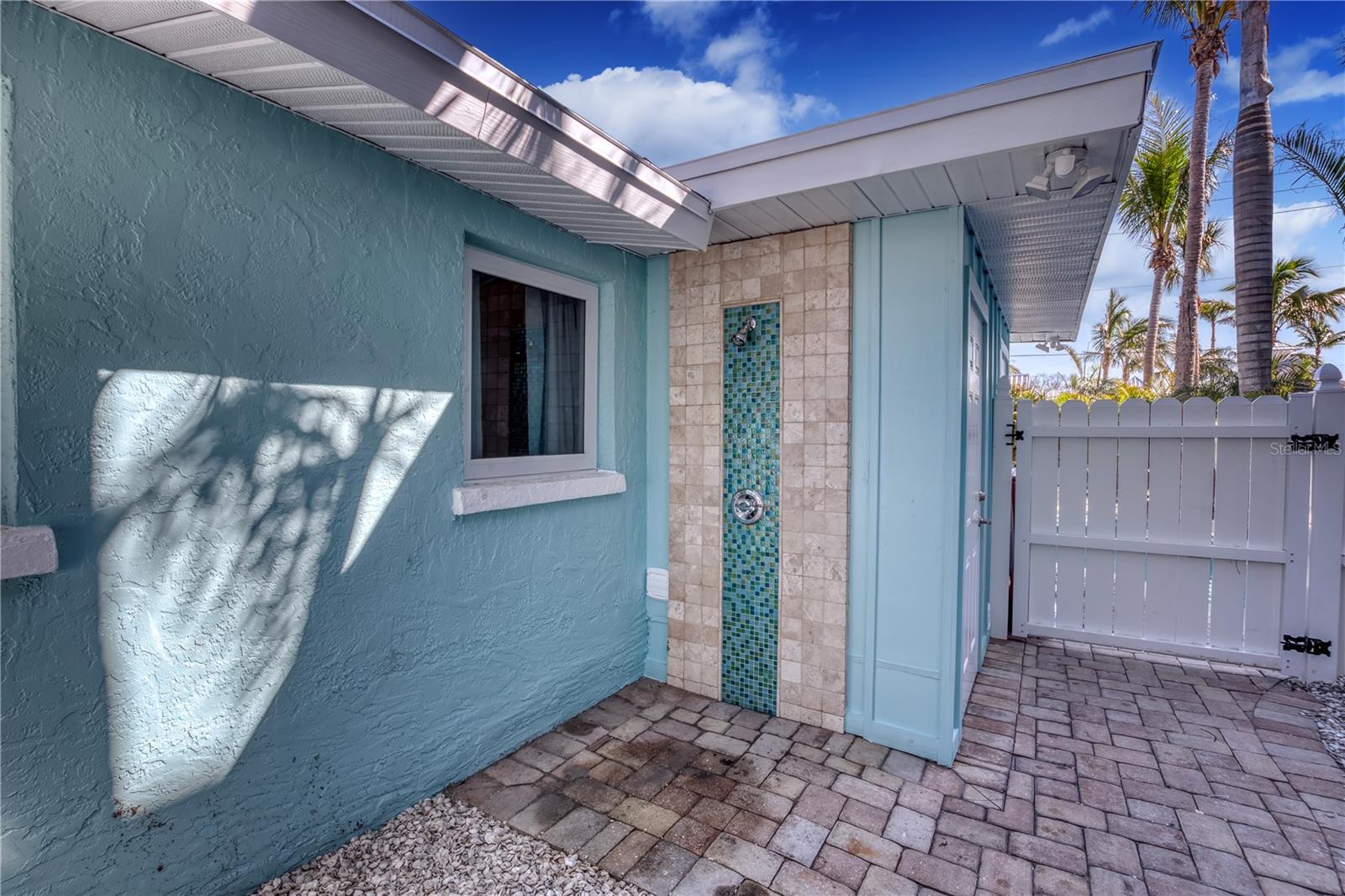 Image 46 of 49 For 3604 Gulf Drive A And B