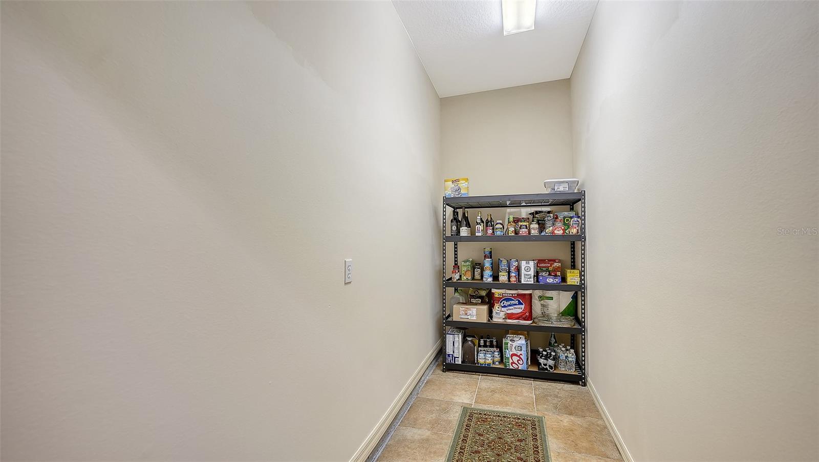 Image 36 of 52 For 8544 Park Shore Lane