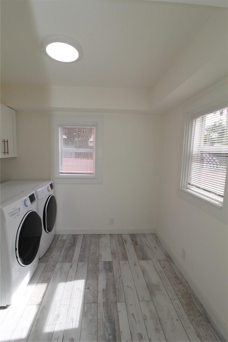 Image 12 of 29 For 5235 Calle De Costa Rica