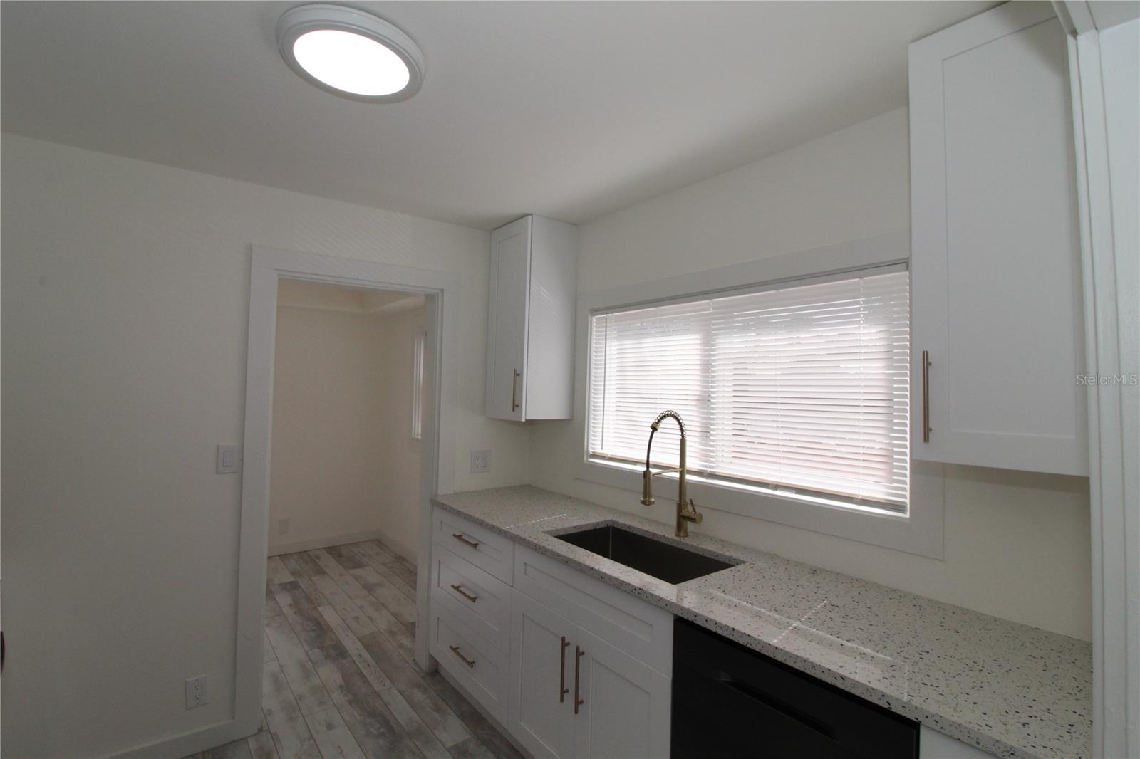 Image 7 of 29 For 5235 Calle De Costa Rica