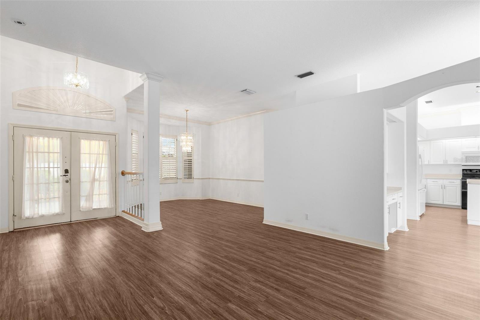 Image 16 of 73 For 11105 28th Street Circle E