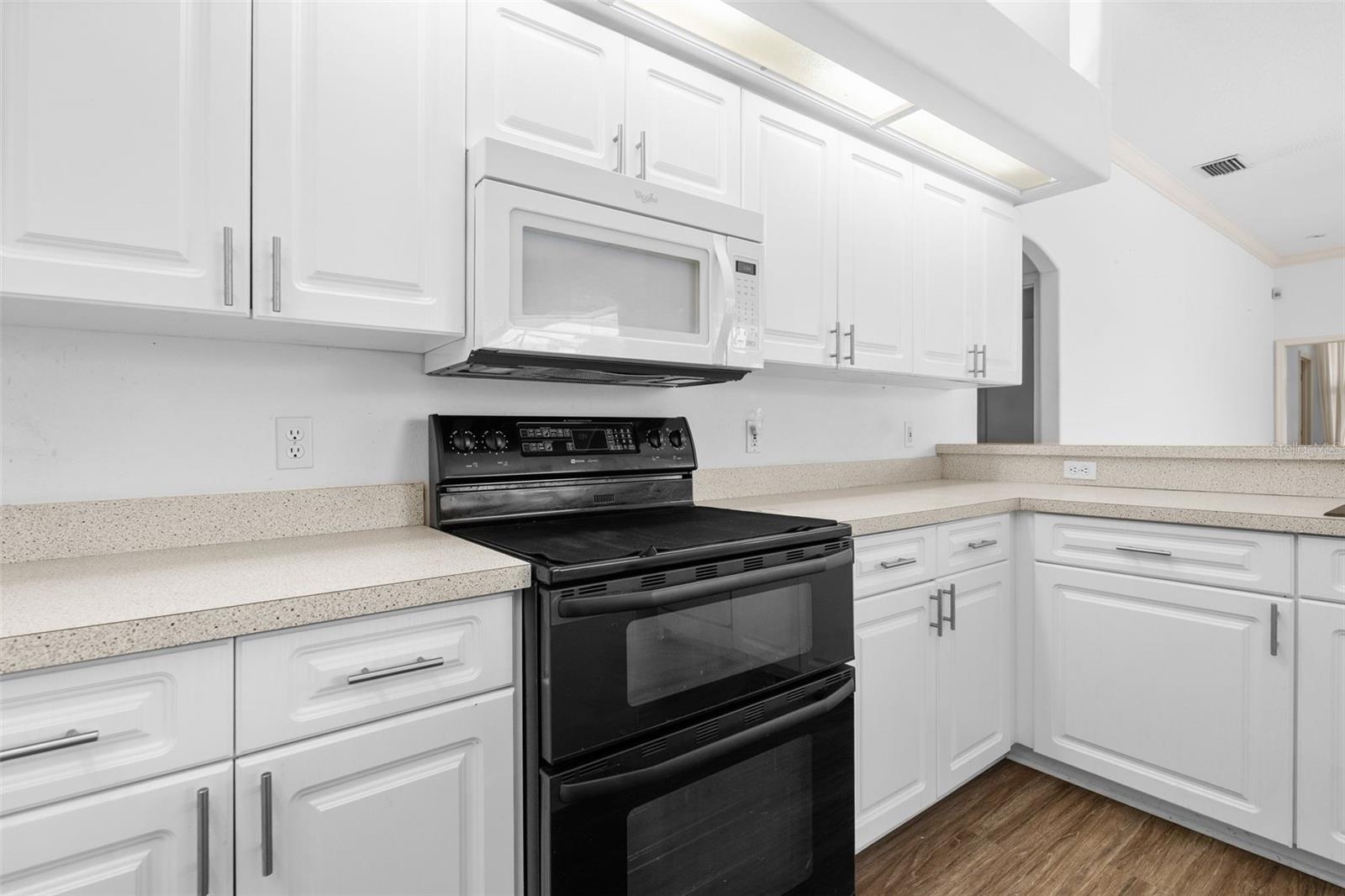 Image 21 of 73 For 11105 28th Street Circle E