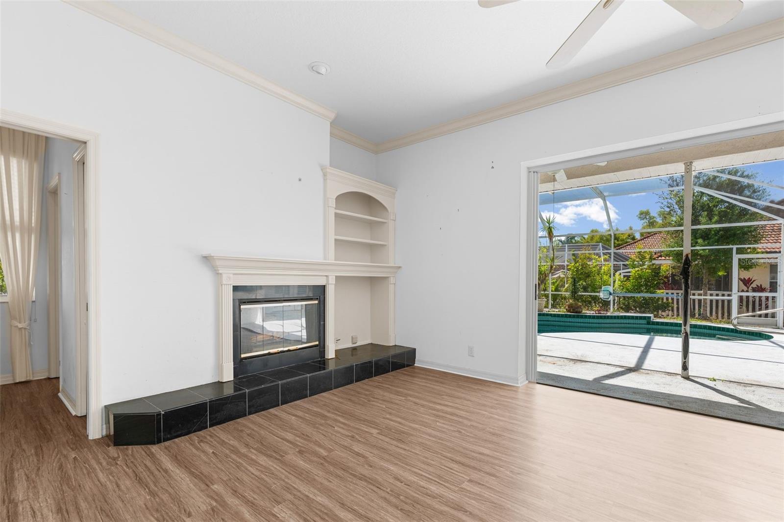 Image 25 of 73 For 11105 28th Street Circle E