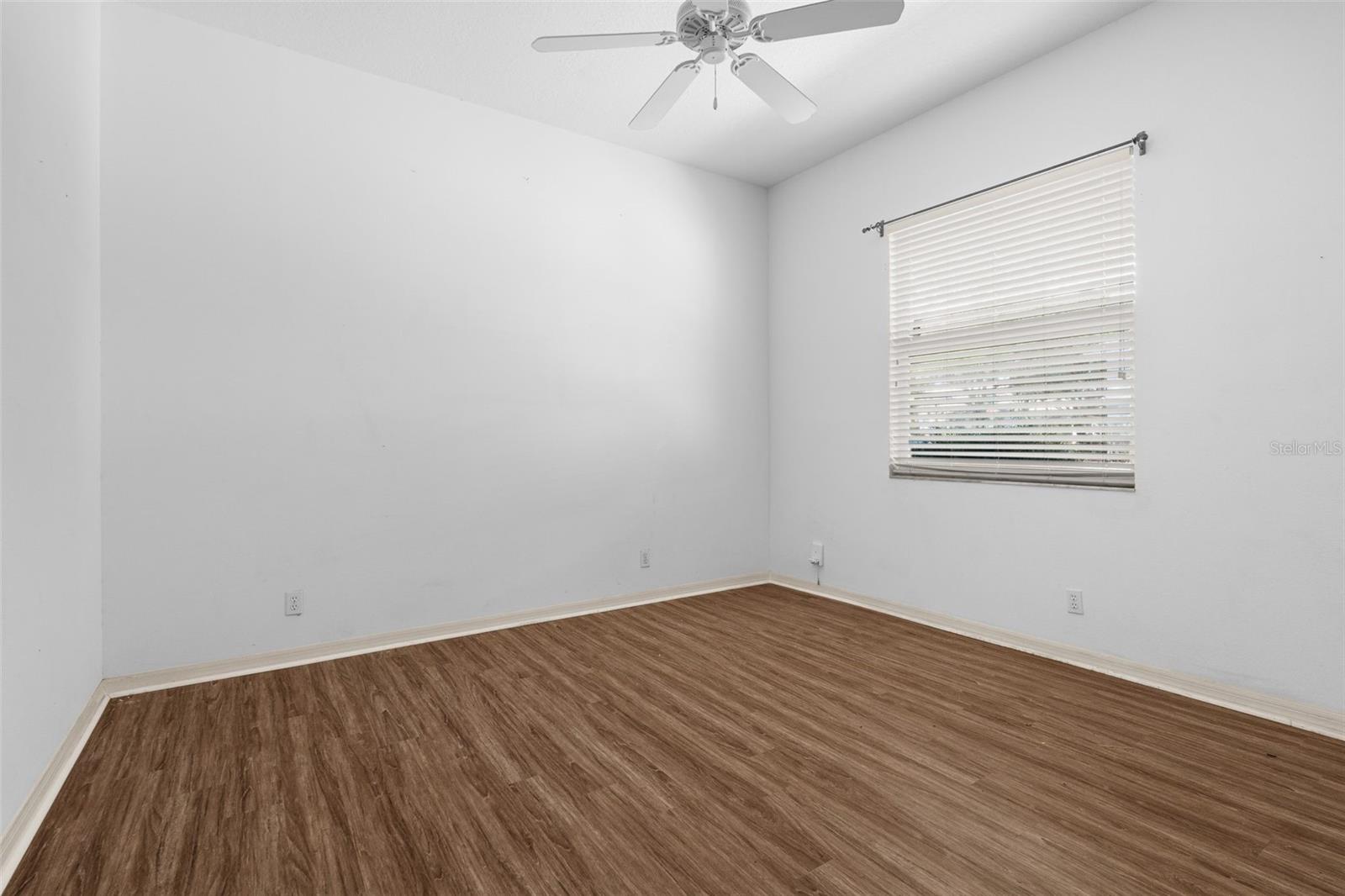 Image 37 of 73 For 11105 28th Street Circle E