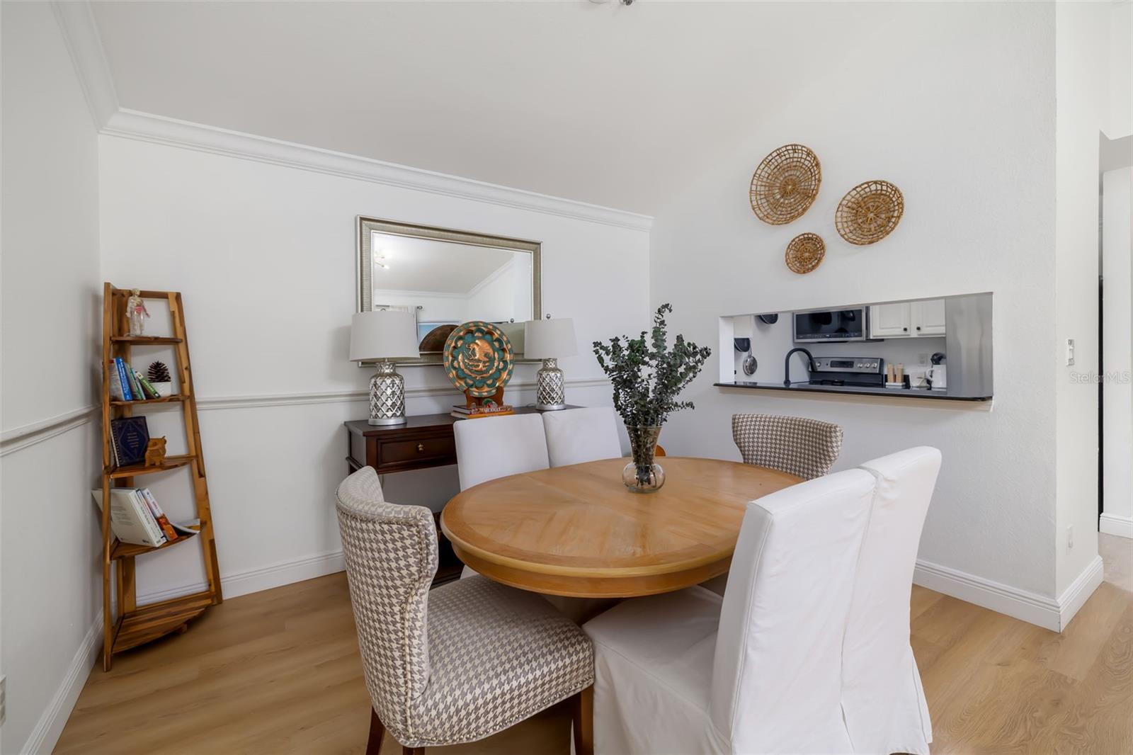 Image 11 of 53 For 4053 Crockers Lake Boulevard 22