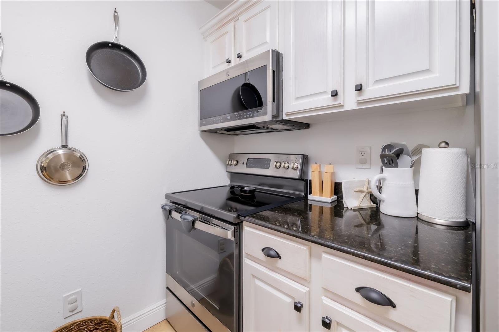 Image 15 of 53 For 4053 Crockers Lake Boulevard 22