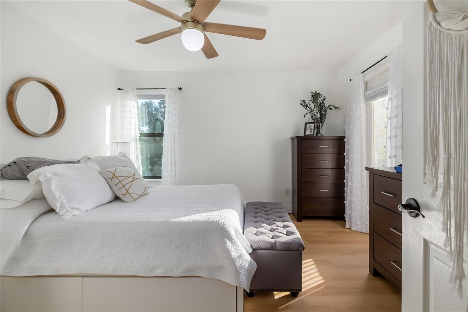 Image 19 of 53 For 4053 Crockers Lake Boulevard 22