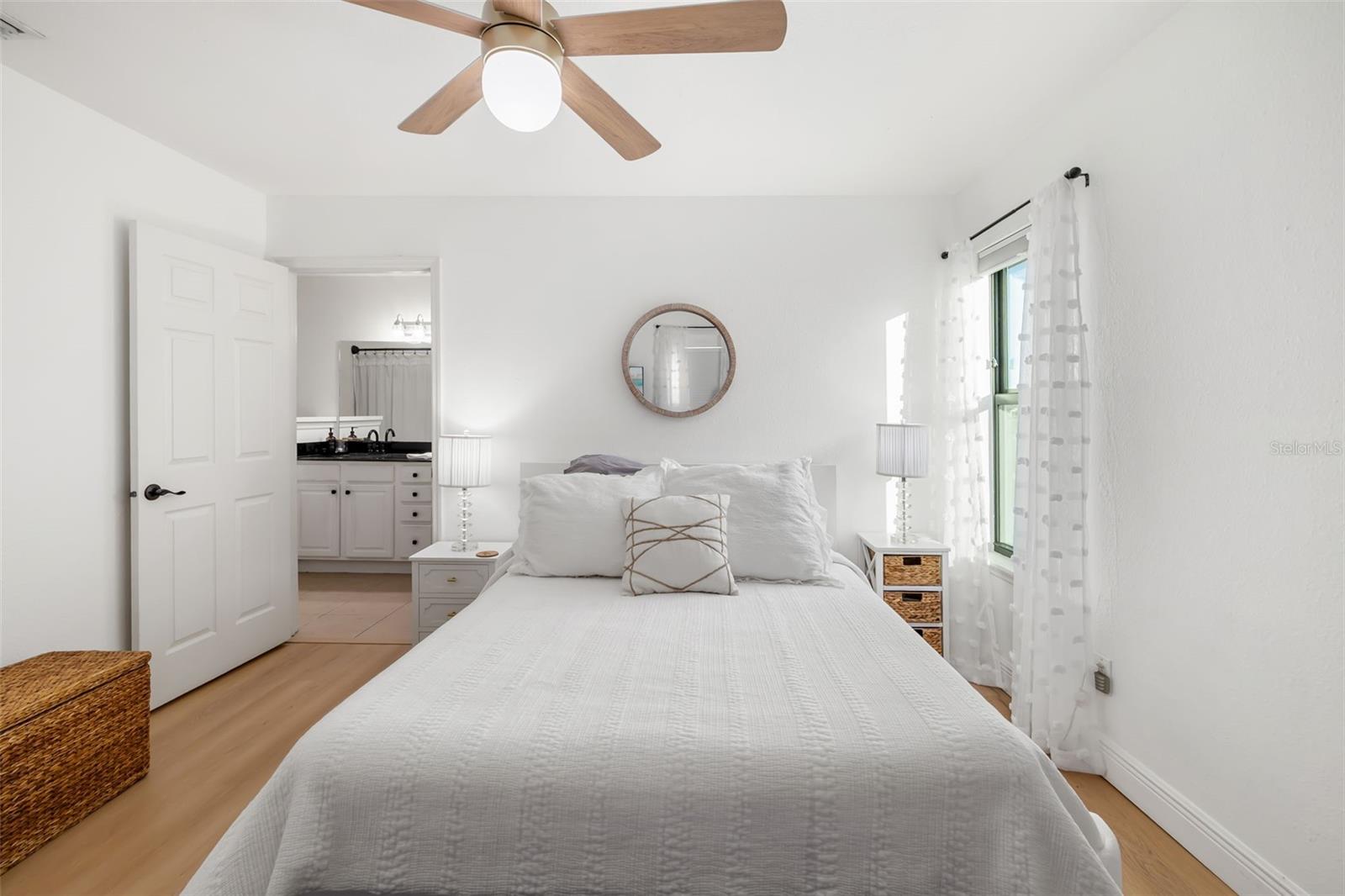 Image 21 of 53 For 4053 Crockers Lake Boulevard 22