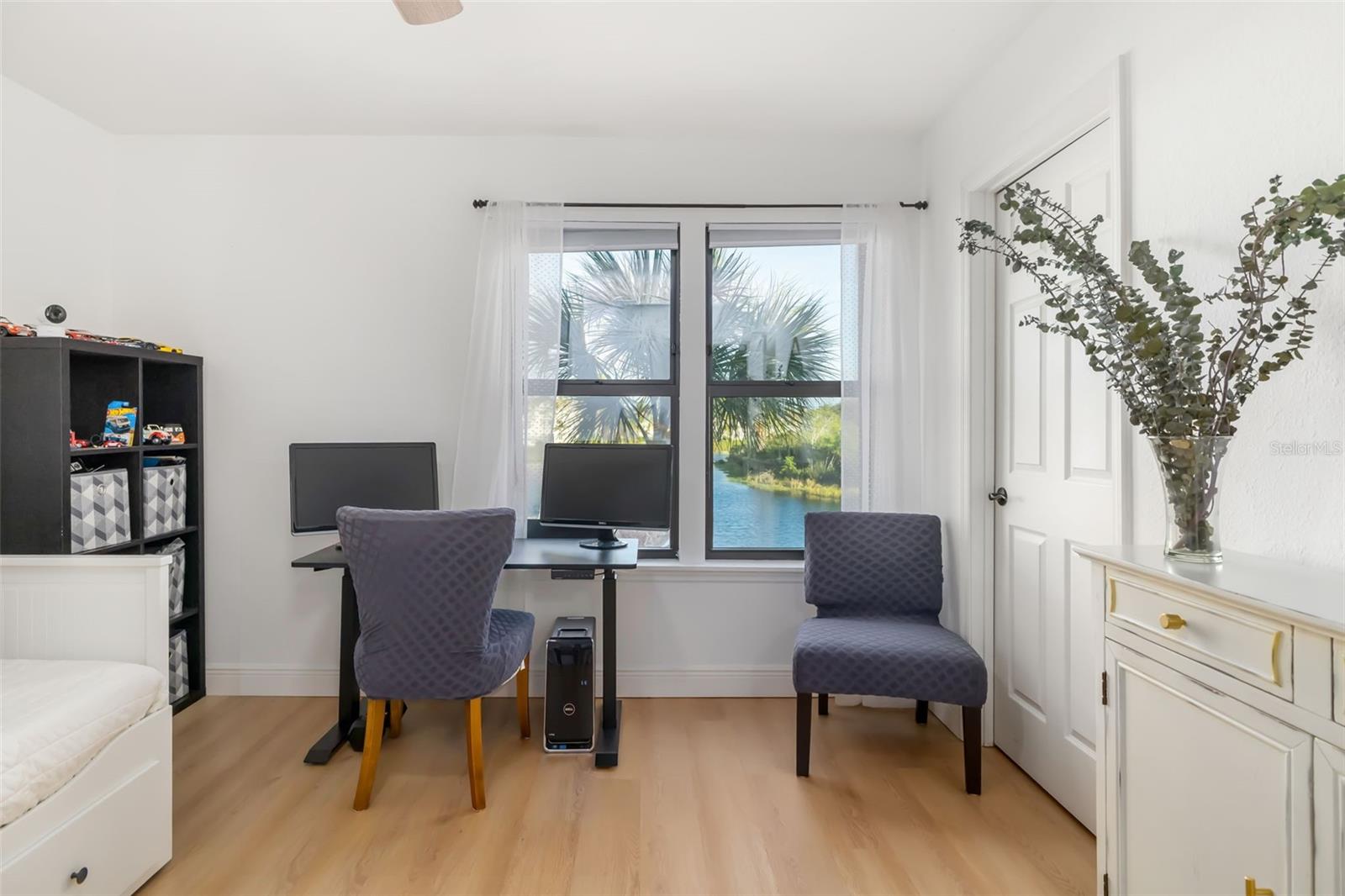 Image 29 of 53 For 4053 Crockers Lake Boulevard 22