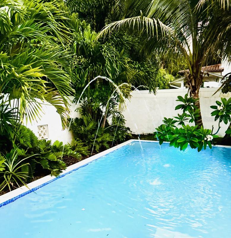 Image 22 of 27 For 1234 Ivanhoe Boulevard