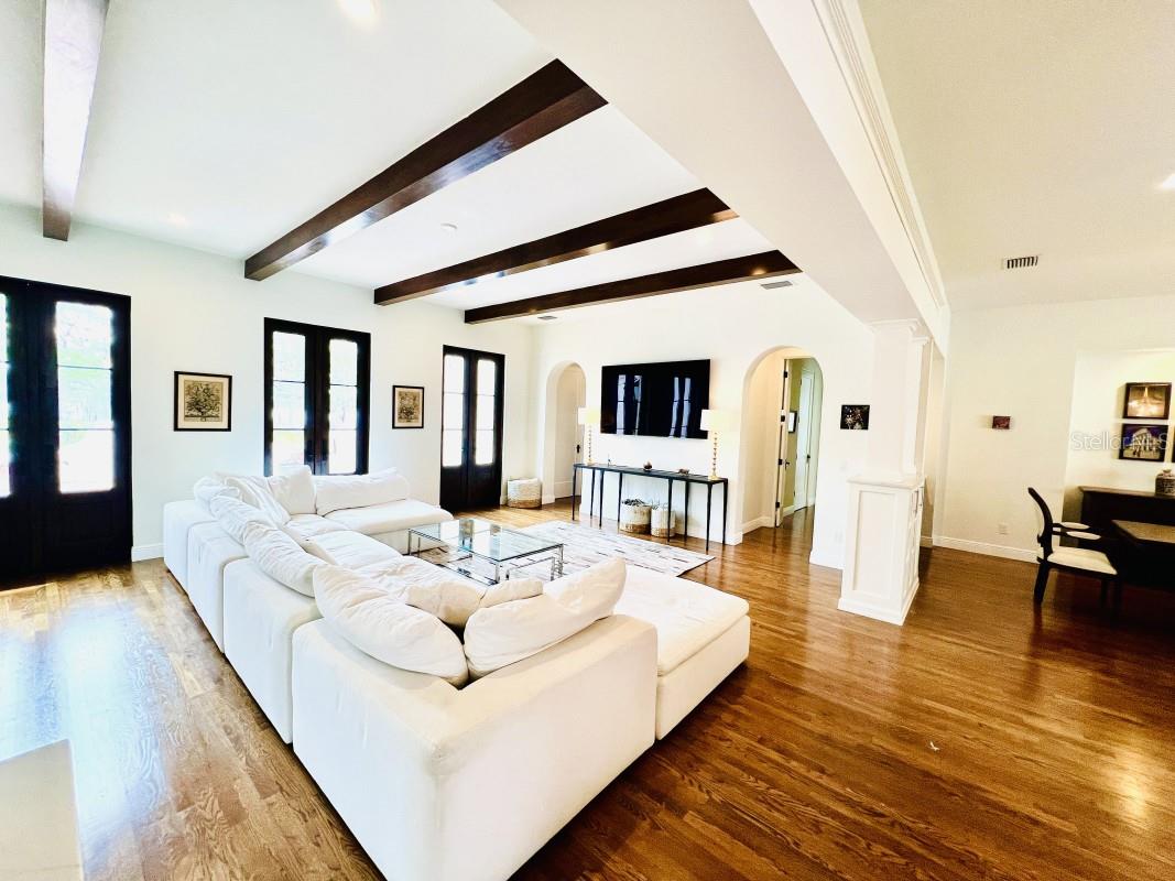 Image 8 of 27 For 1234 Ivanhoe Boulevard