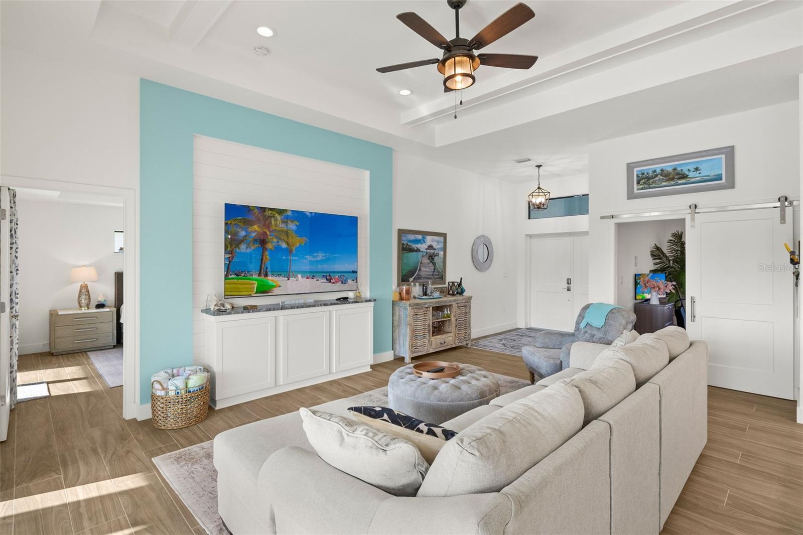 Image 33 of 37 For 25 14th Avenue