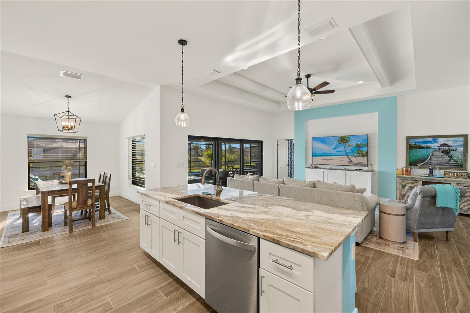 Image 4 of 37 For 25 14th Avenue