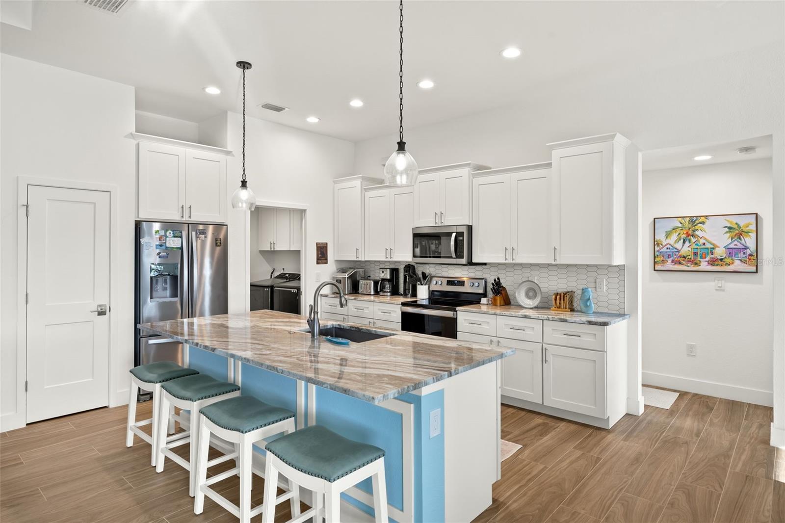 Image 8 of 37 For 25 14th Avenue