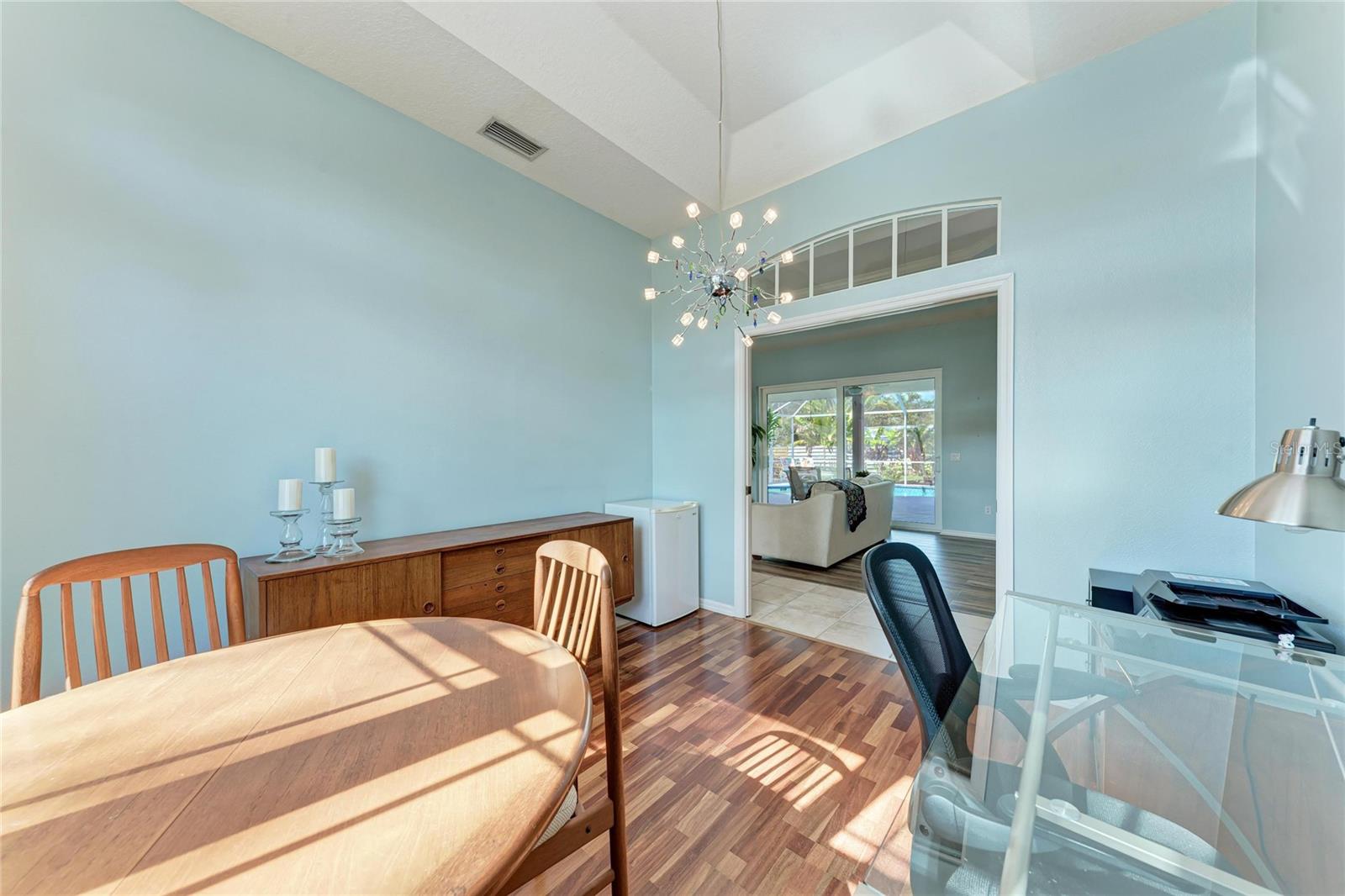 Image 34 of 50 For 4465 Mcintosh Lake Avenue