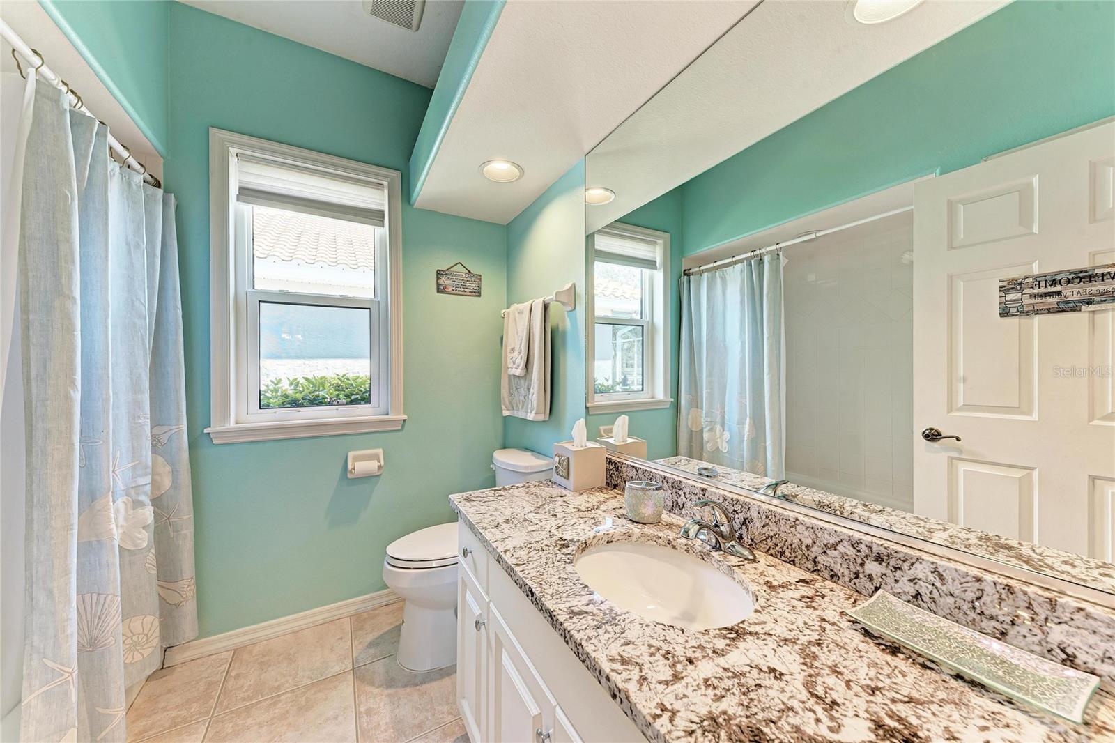 Image 37 of 50 For 4465 Mcintosh Lake Avenue