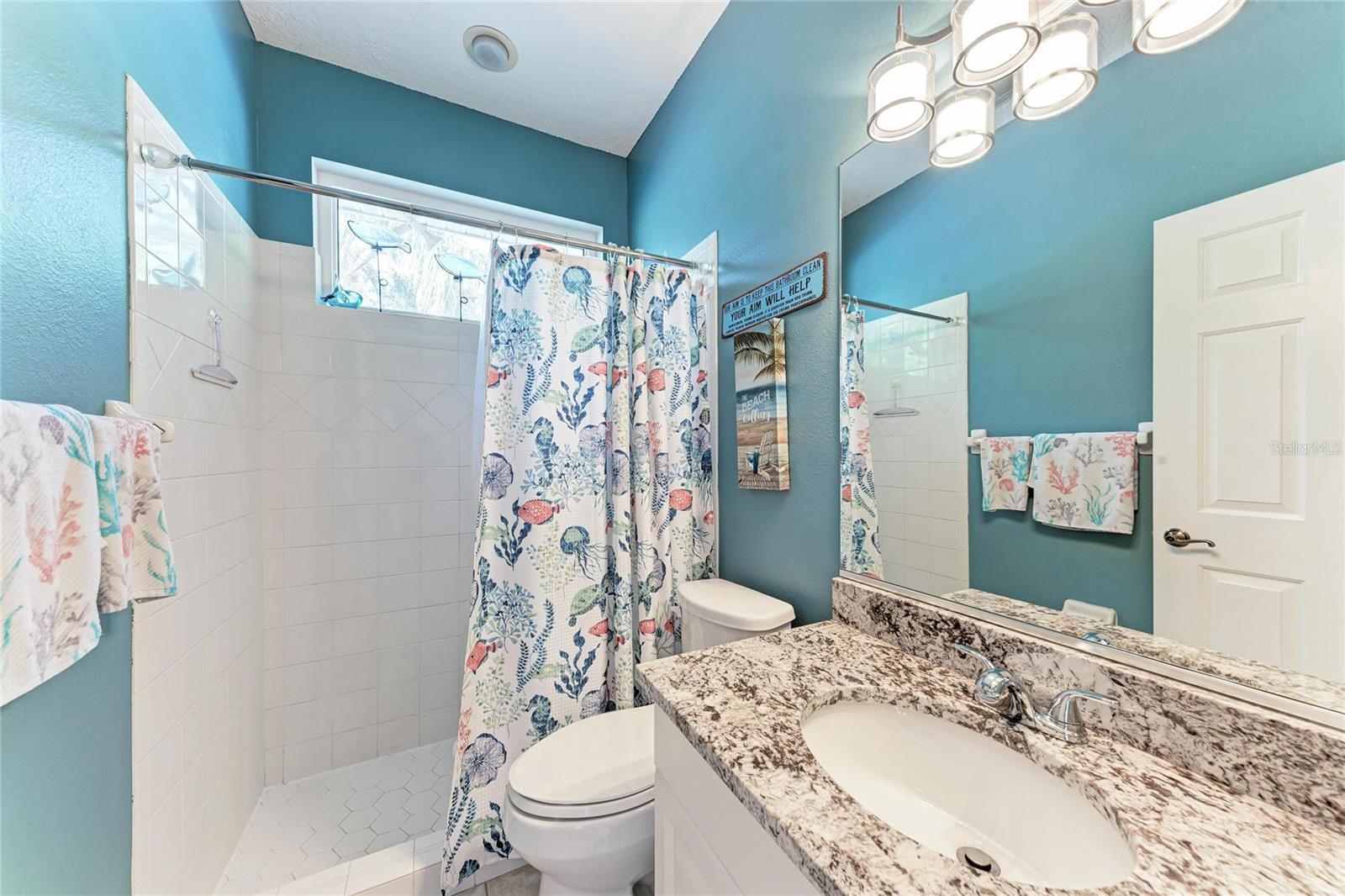 Image 44 of 50 For 4465 Mcintosh Lake Avenue