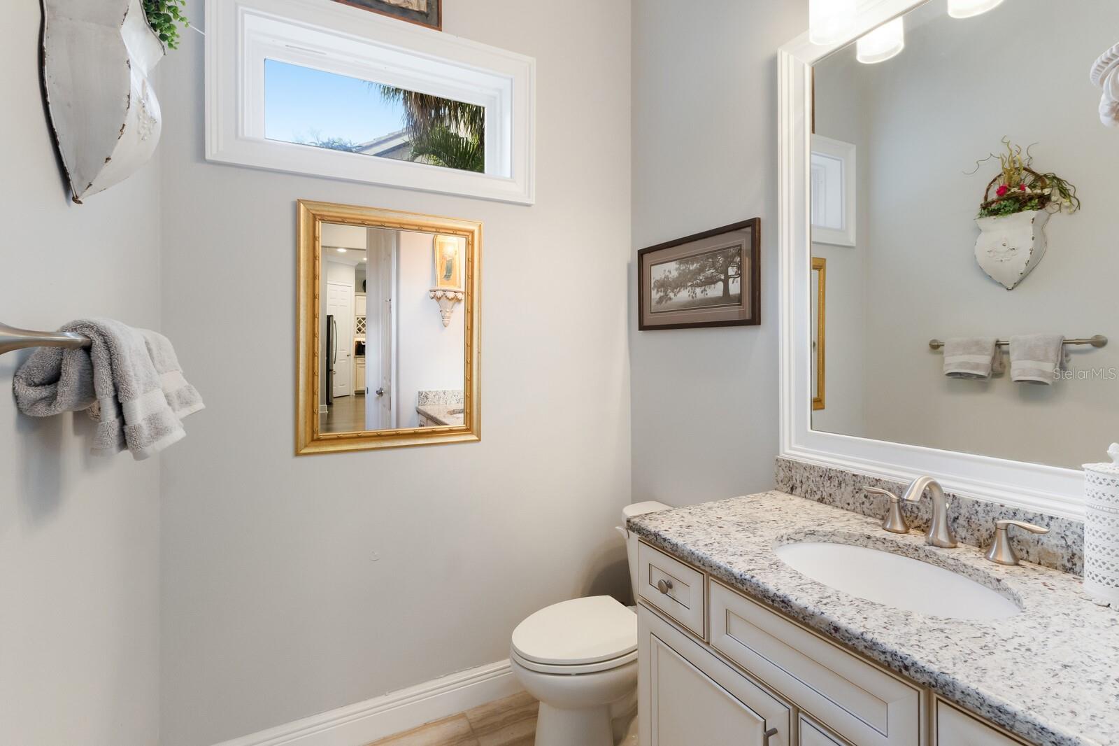 Image 18 of 58 For 1856 Hyde Park Street