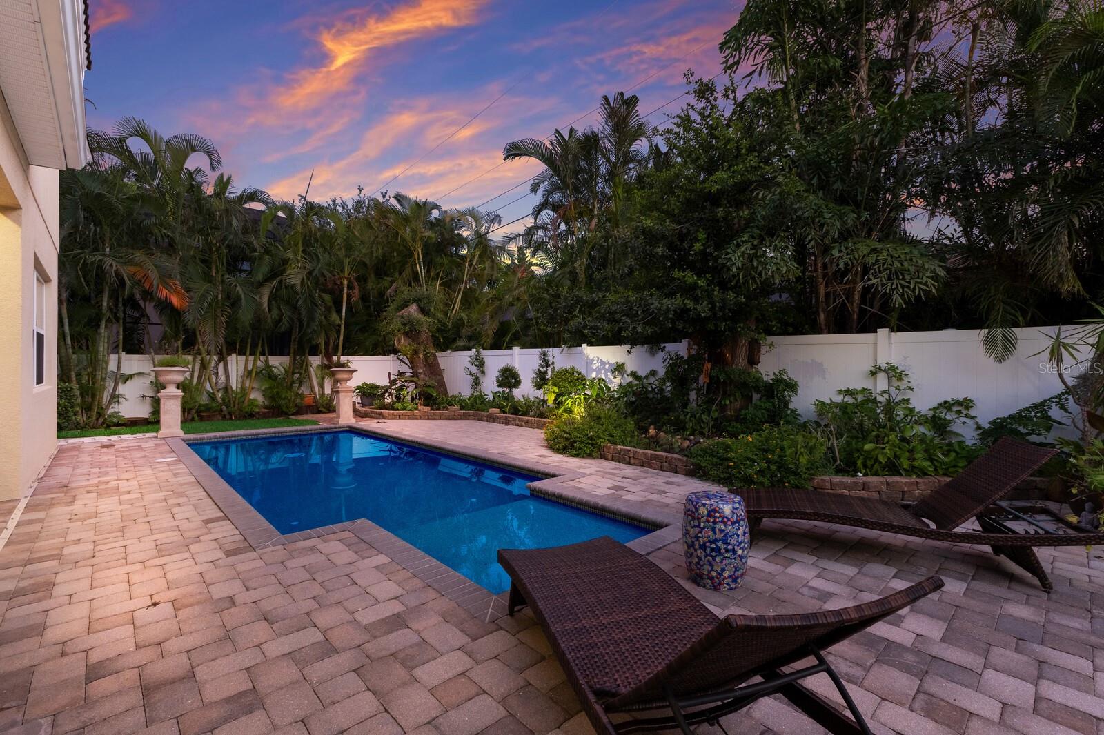 Image 43 of 58 For 1856 Hyde Park Street