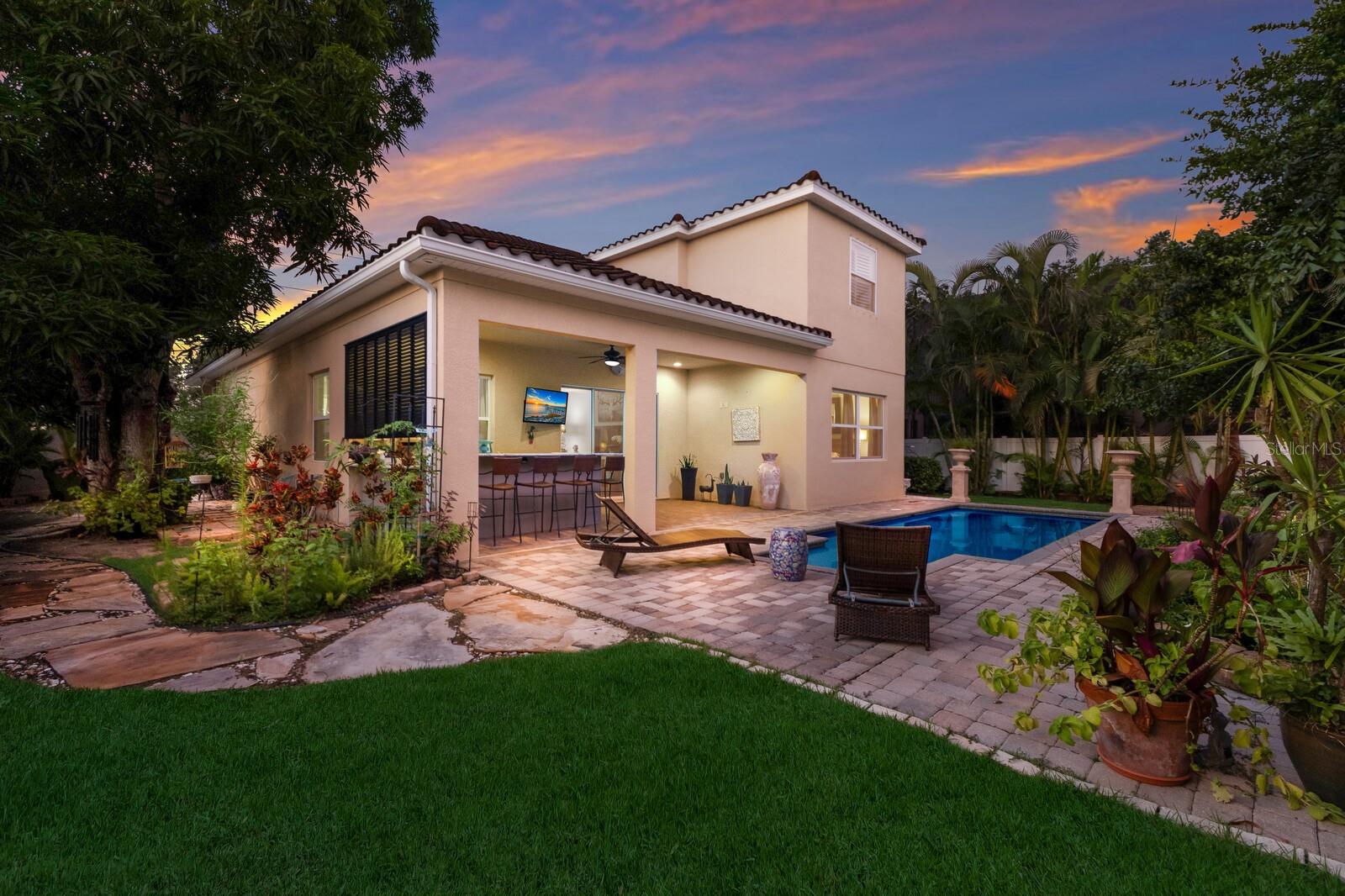 Image 47 of 58 For 1856 Hyde Park Street