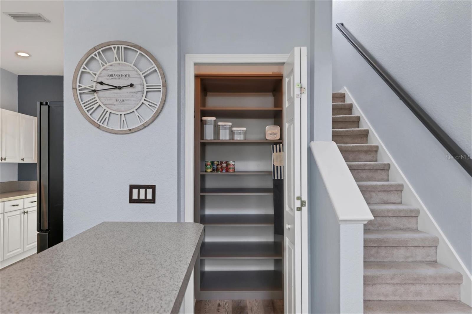 Image 17 of 41 For 2318 29th Avenue E