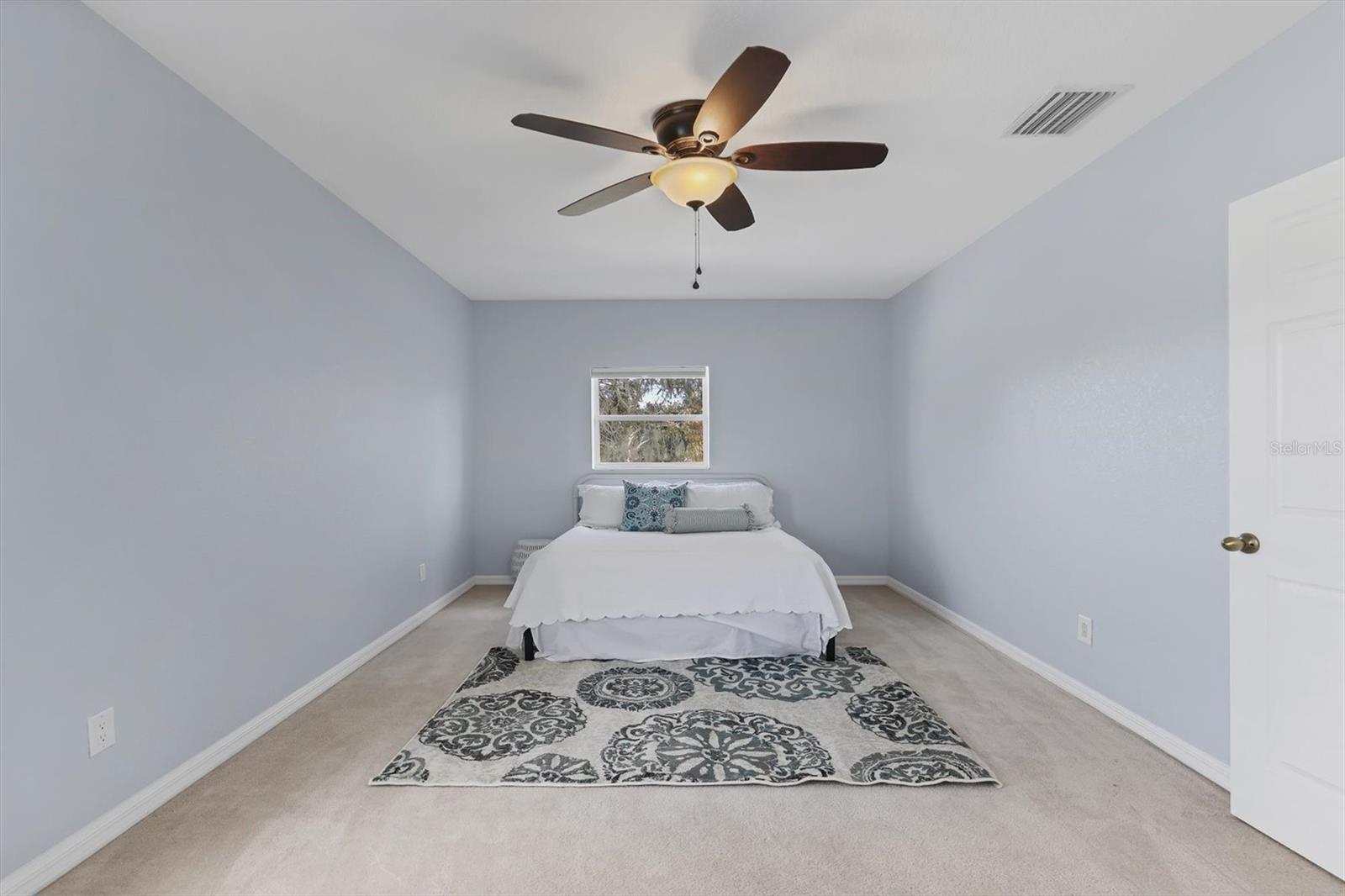 Image 29 of 41 For 2318 29th Avenue E