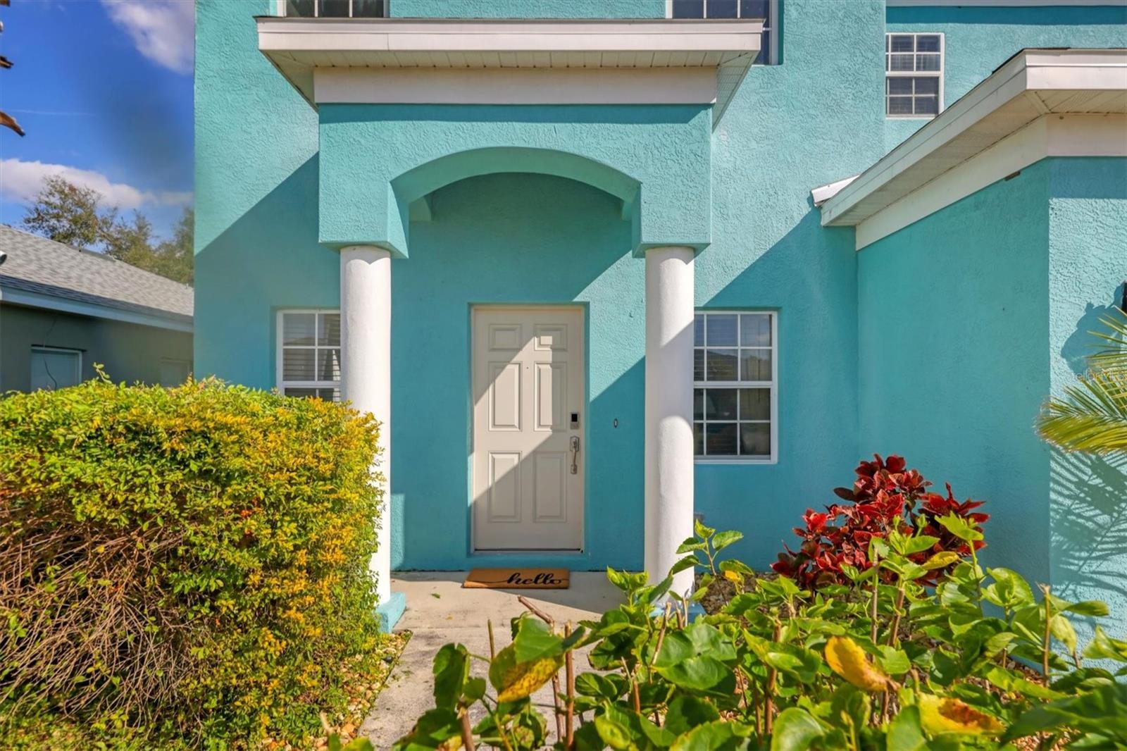 Image 3 of 41 For 2318 29th Avenue E