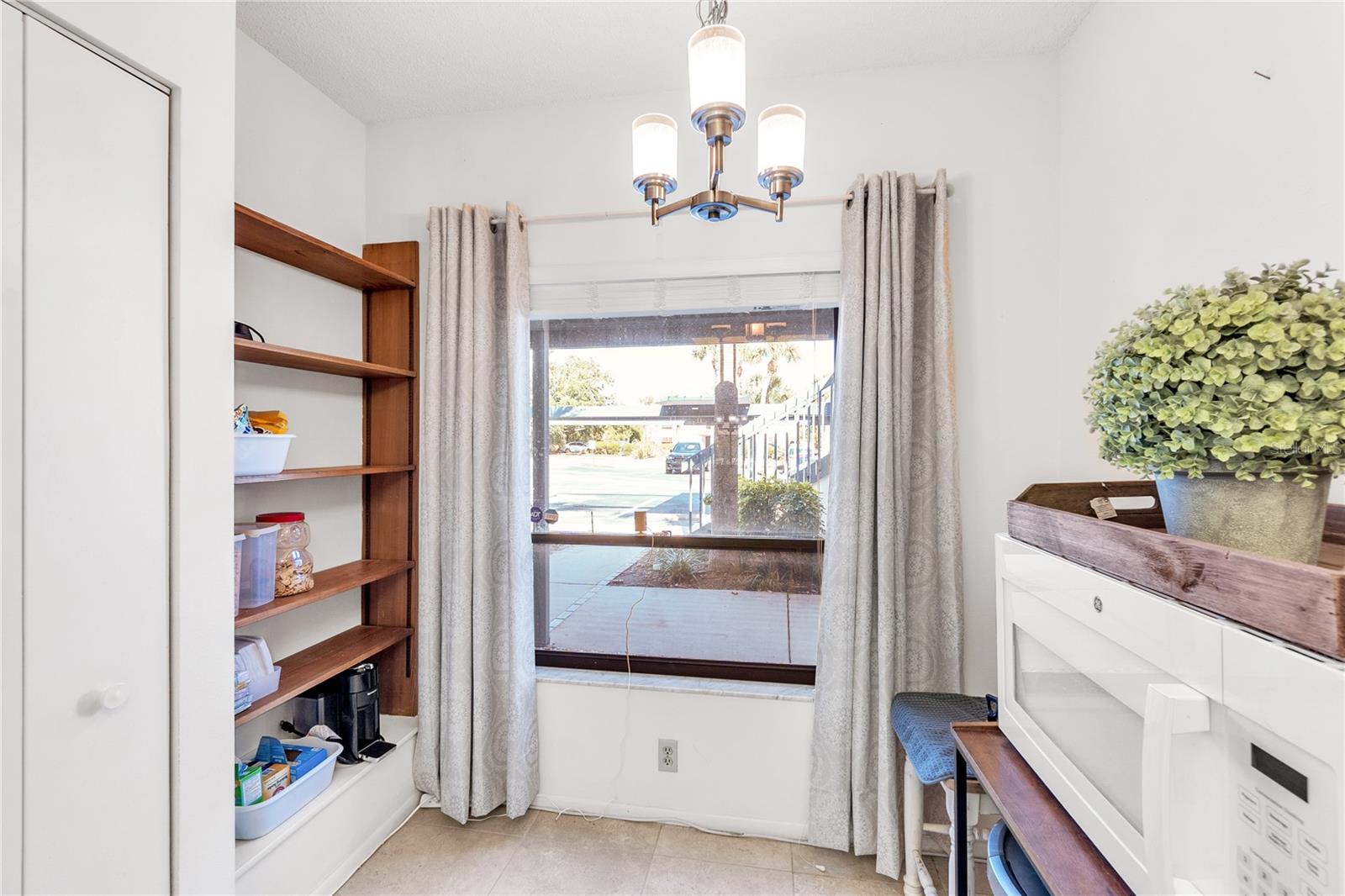 Image 14 of 43 For 7218 Cloister Drive 7218