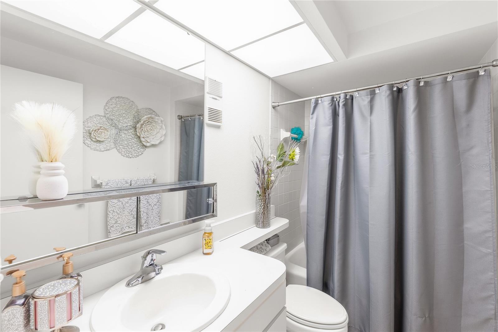 Image 18 of 43 For 7218 Cloister Drive 7218