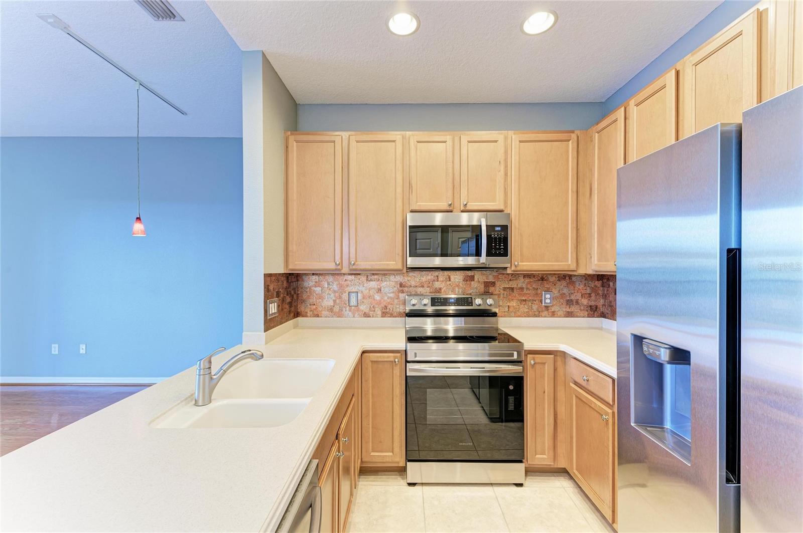 Image 12 of 44 For 7230 Hamilton Road 297