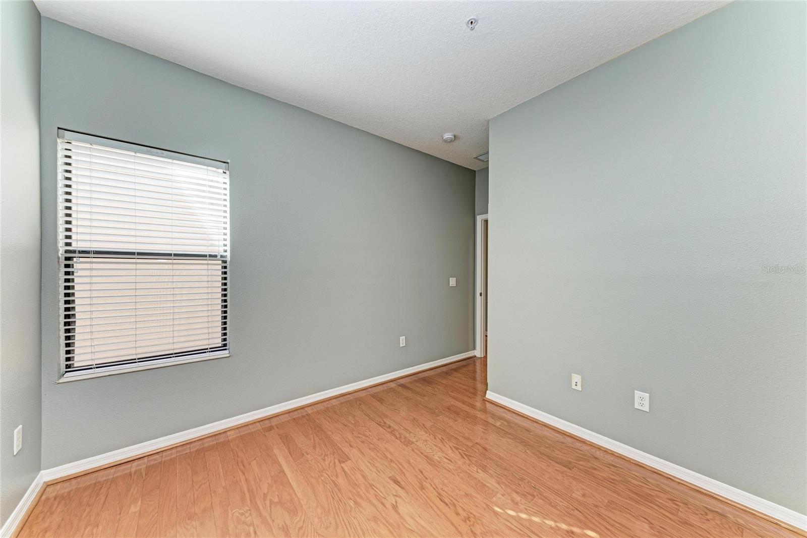 Image 24 of 44 For 7230 Hamilton Road 297