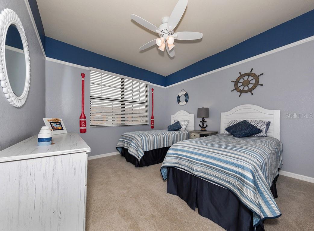 Image 23 of 50 For 20169 Lagente Circle