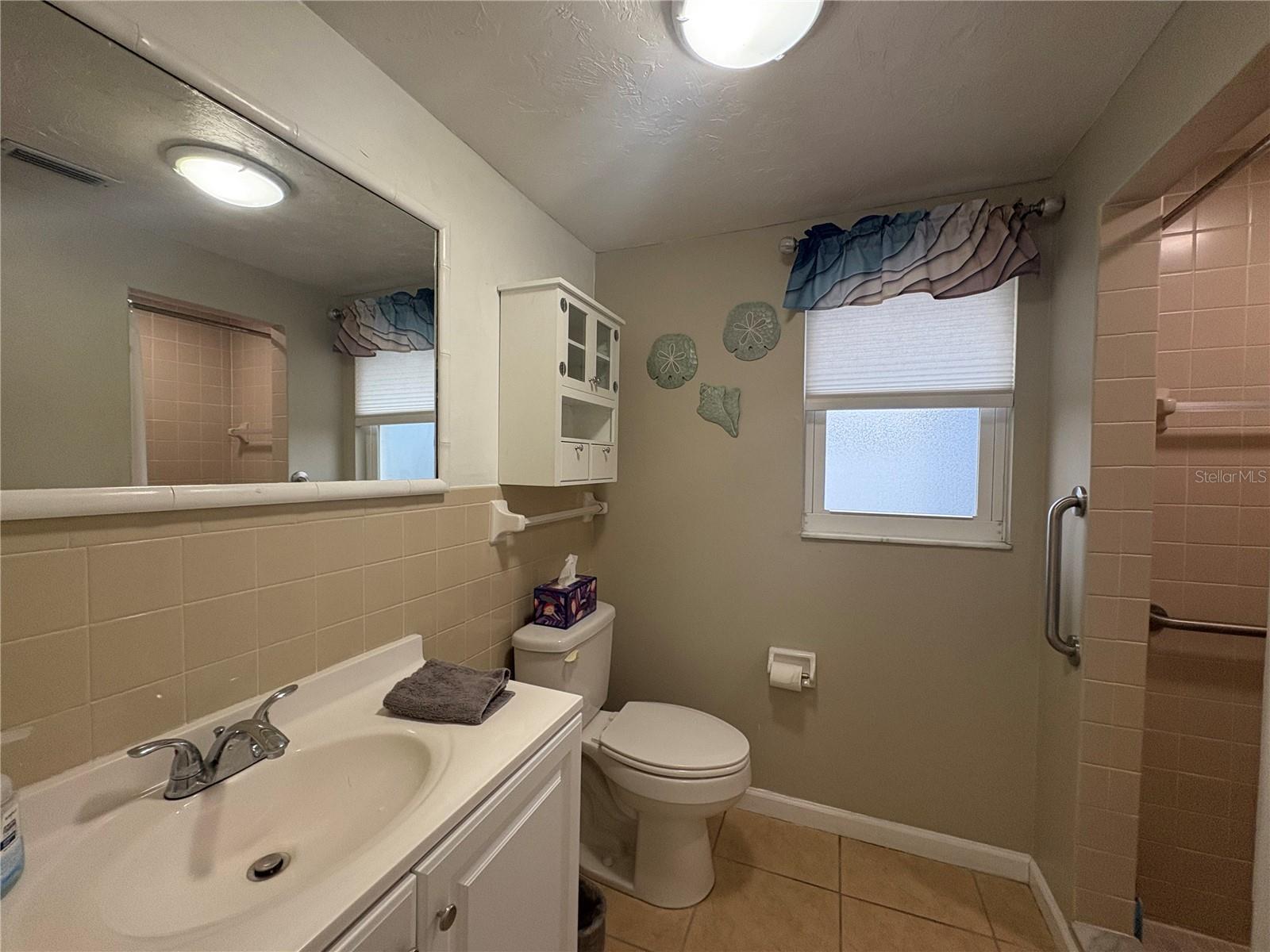 Image 16 of 27 For 3319 Shamrock Drive