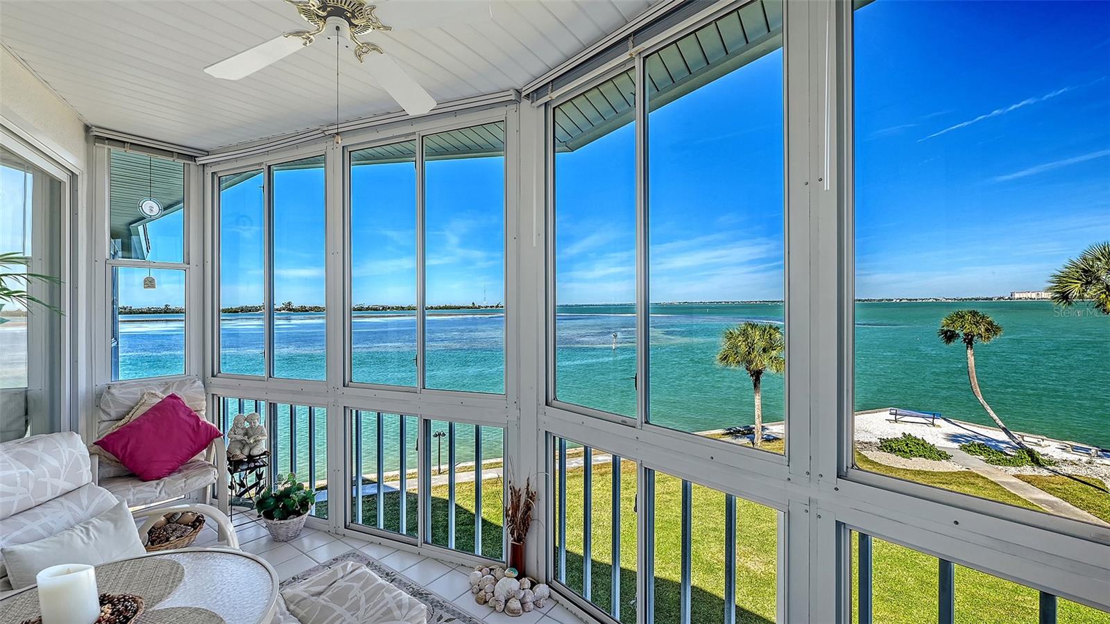 Image 11 of 45 For 777 John Ringling Boulevard 32